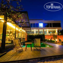 Balcony Seaside Hotel & Serviced Apartment Отель