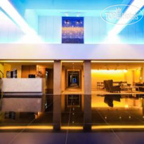 Balcony Seaside Hotel & Serviced Apartment Лобби