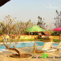 Nan Noble House Garden Resort Бассейн