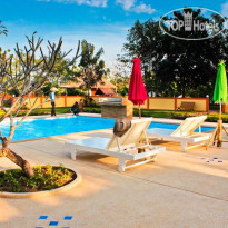 Nan Noble House Garden Resort Бассейн