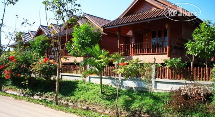 New photos from tourists Huan Mai Hom 2*