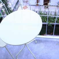 Sidewalk Boutique Hotel