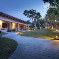 Bar And Bed (Sleepless Society @ Samed) 