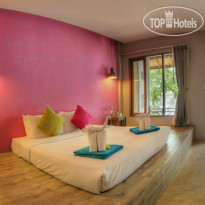 Bar And Bed (Sleepless Society @ Samed) 