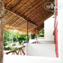 Pajamas Koh Chang Hostel 