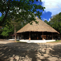 The Tropical Beach Resort 