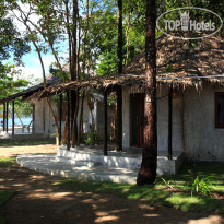 The Tropical Beach Resort 