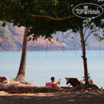 The Tropical Beach Resort 