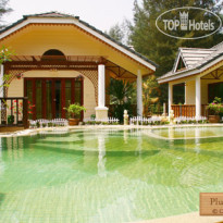 Plumeria Hideaway Resort