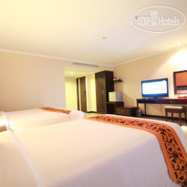 Royal Phala Cliff Beach Resort 