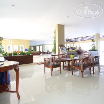 Royal Phala Cliff Beach Resort 