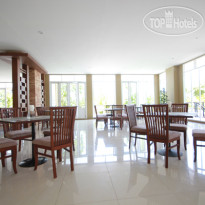 Royal Phala Cliff Beach Resort 