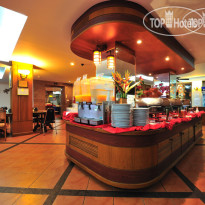 Thipurai Beach Hotel 