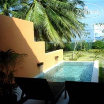 Sunshine Pool Villa