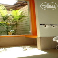 Sunshine Pool Villa