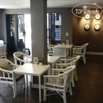 Alley Hotel Ресторан