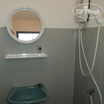 Laila Food And Drink Guesthouse 