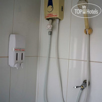 Corner Cafe Bed & Breakfast 