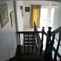 Corner Cafe Bed & Breakfast 