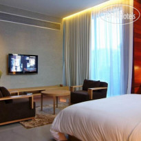 Sofitel So