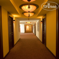 Maninarakorn Hotel 