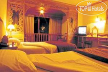 Lotus Hotel Pang Suan Kaew 4*