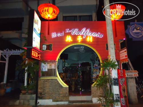Hotelier's photos The California Hotel 3*