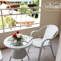 Khum Phucome Hotel