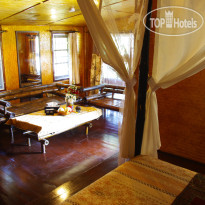Areeya Phuree Resort