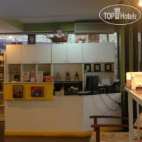 Galato Coffee & Hostel 