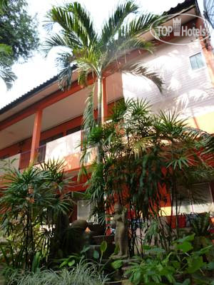 Hotel photo Hollanda Montri Guesthouse 2*