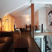 9w Boutique Studio 