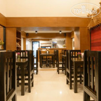 Little Lanna Cafe & Premier Guesthouse