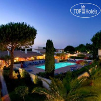 Mayflower Grande Hotel 