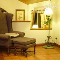 Palm Springs Lodge & City Resort 