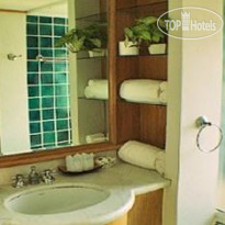 Palm Springs Lodge & City Resort 