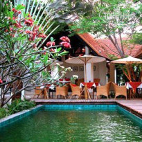 Tri Yaan Na Ros Colonial House 