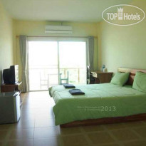 Day Waterfront Hotel