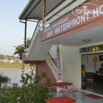 Day Waterfront Hotel