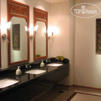 The Imperial River House Resort 