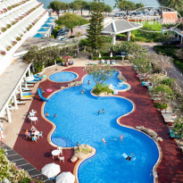 The Cha-Am Methavalai Hotel