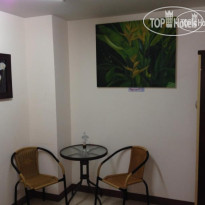 P.S. Guesthouse And Bar 