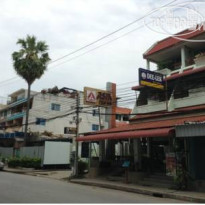 Dee-lek 2 Guest House 