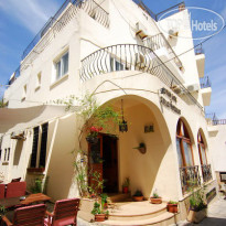 British Hotel