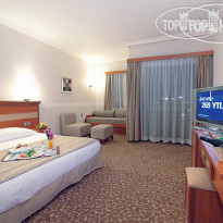 Kaya Artemis Resort & Casino 