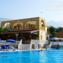 Riverside Holiday Village
