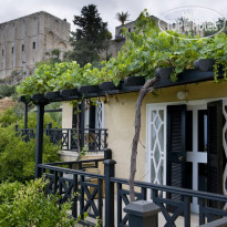 Bellapais Gardens Unique