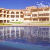The West Queen Resort 