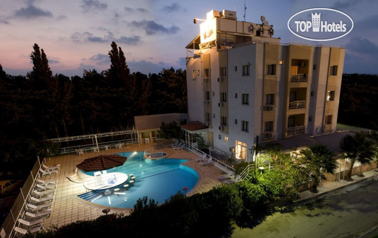 Hotelier's photos Sammys Hotel