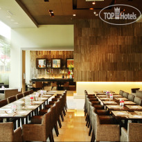 B Hotel